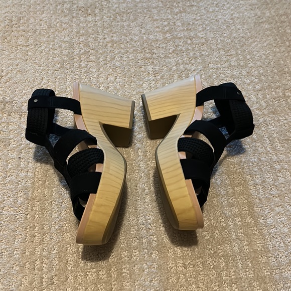 Dr Scholls Women’s Blossom Platform Sandal, 9 - Picture 2 of 4